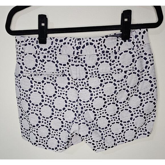 Banana Republic Size 4 Geometric Circle Printed Cotton Shorts Navy Blue White - Picture 2 of 9